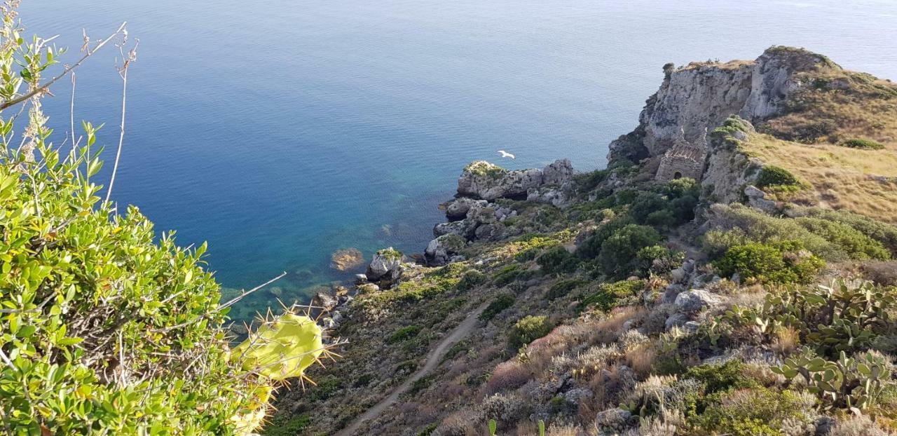 L'Isola Di Ago Διαμέρισμα Torregrotta Εξωτερικό φωτογραφία